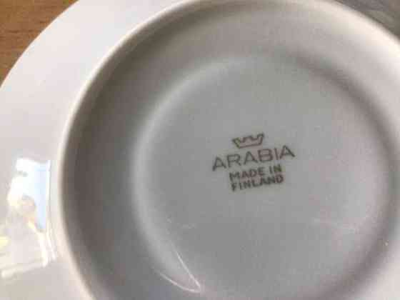 Arabia 1964-1971 aikana valmistettu kuppisetti Вантаа