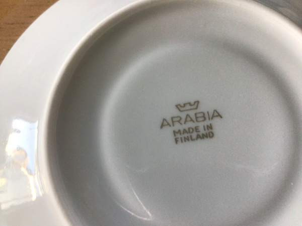 Arabia 1964-1971 aikana valmistettu kuppisetti Vantaa – foto 2