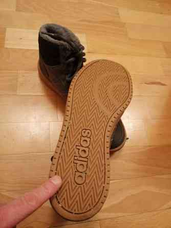 Adidas Nilkkurit Helsinki