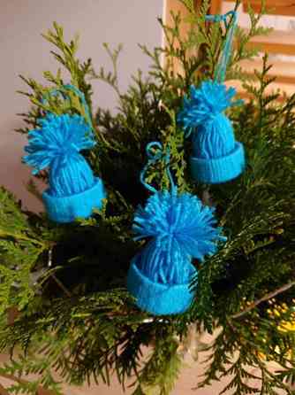 Joulukoriste / kuusen koriste pipo kirkas sininen Raasepori