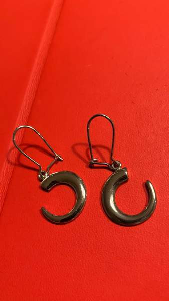 Hopeiset korvakorut Wirkkala Villisian hammas Тампере - изображение 7