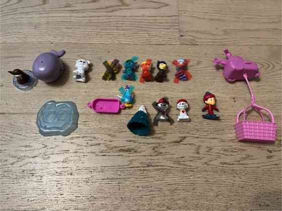 Ryhmä hau hahmoja Helsinki