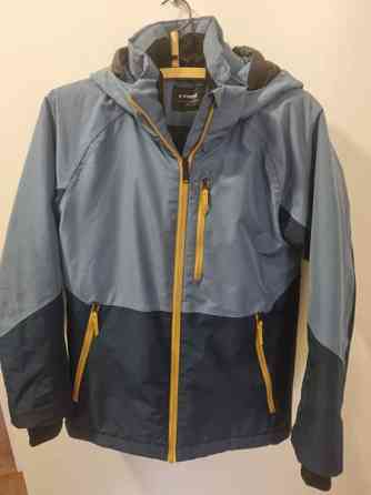 Everest talvitakki 152cm Helsinki