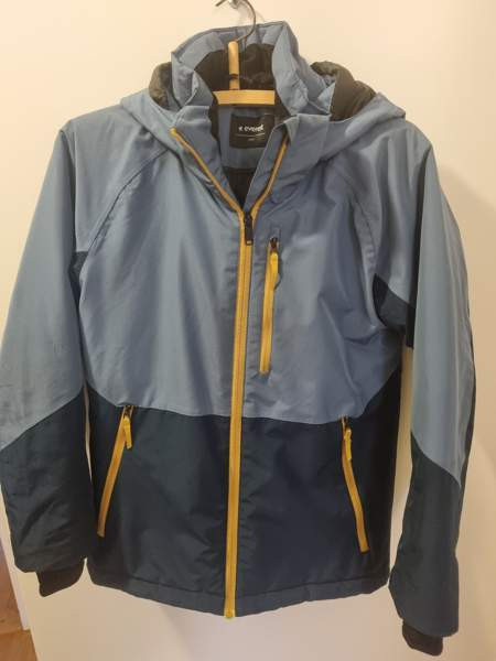 Everest talvitakki 152cm Helsinki - изображение 1