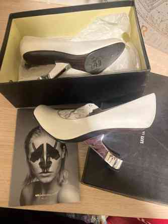 UNcover upeat united Nude kengät kuin uudet Turku