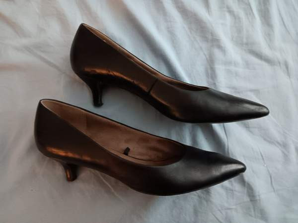 Mustat korkokengät koko 42 Vaasa - photo 1