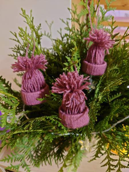 Joulukoriste / kuusen koriste pipo vanha ruusu Raasepori - valokuva 1