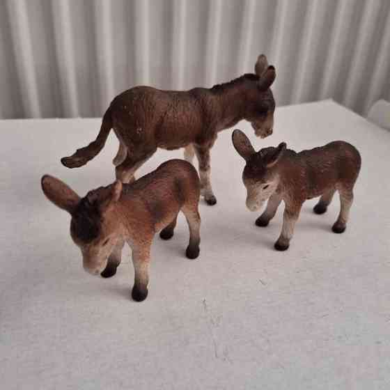 Schleich - Aasiperhe 3 kpl Tampere