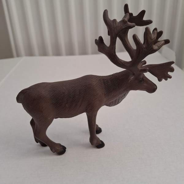 Schleich - upea uusi uljas Poro 14239 Tampere - valokuva 1