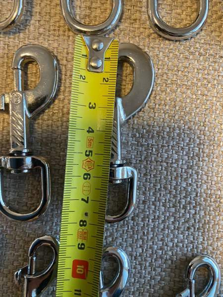 Karabiinihaka / pistoolihaka / kierteenpoistaja, iso kasa Helsinki - valokuva 2