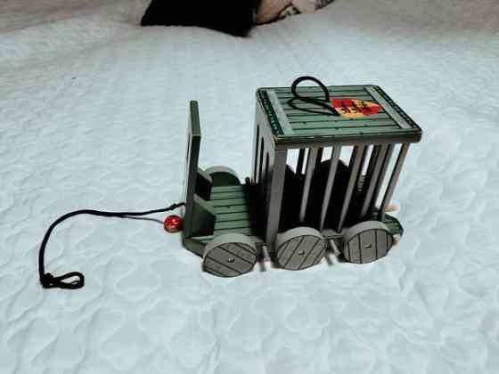 Puinen tyrmävaunu ammuksella Joensuu