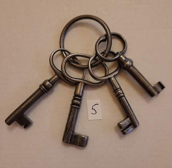 Vanhoja avaimia 1900-luvun alkupuoliskolta Helsinki - valokuva 4