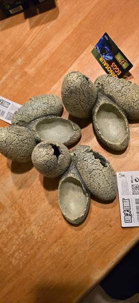 Exoterra Vesiastia/luola dinosauruksen munat 11x14x11cm Kangasniemi – foto 1