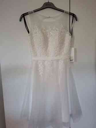 Uusi juhlapuku koko 32 Oulu