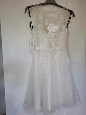 Uusi juhlapuku koko 32 Oulu