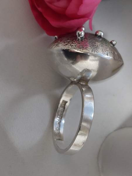 Lahden kultakorun muhkea 830 hopeinen sormus vuodelta 1969 Lahti - valokuva 7