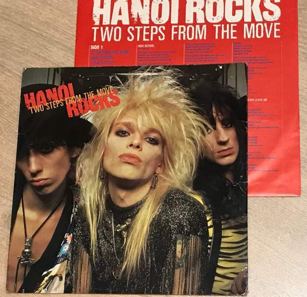 Hanoi Rocks, Two Steps From The Move LP, CBS painos Sauvo - photo 1