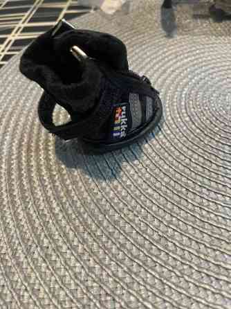 Pienen koiran Rukka tossut Haemeenlinna