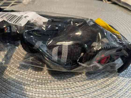 Pienen koiran Rukka tossut Haemeenlinna