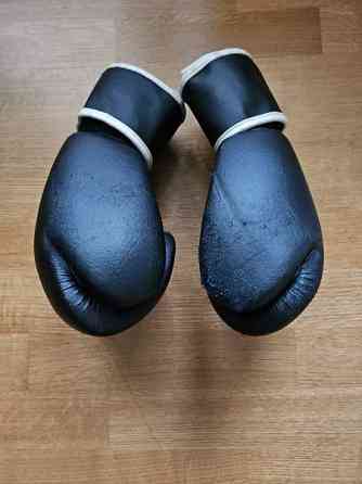 Nyrkkeilyhanskat 10oz Вантаа