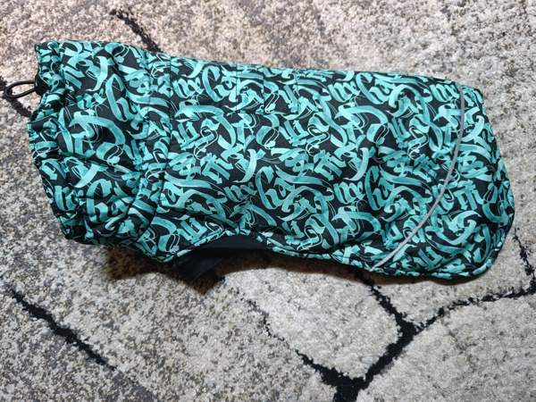 Basic 30 koiran toppatakki Vantaa - valokuva 1