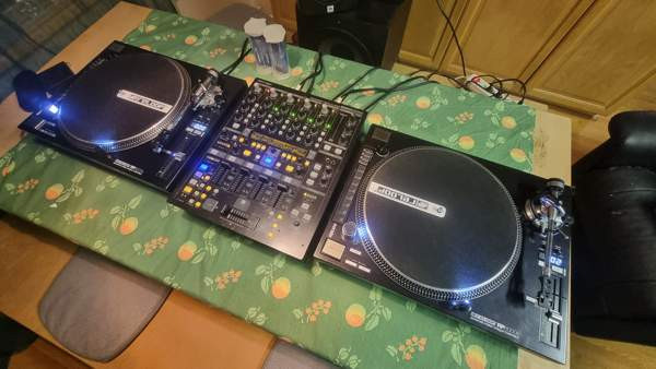 Reloop Rp-8000 mk1 dj levysoittimet + Behringer Ddm4000 mikseri + muuta Sastamala - photo 4