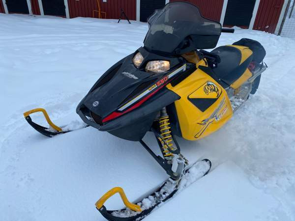 Ski-Doo MXZ 550f rotax Kittilä - valokuva 2
