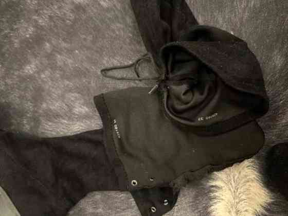 Mustat pitkät saappaat Kuopio