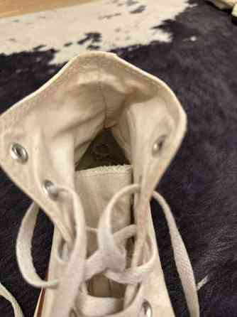 Pitkävartiset converset Kuopio