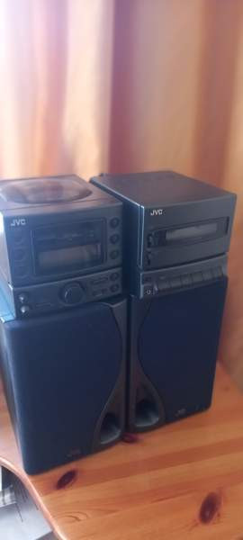 H I E N O T   JVC - kaiuttimet /  soitin  /DV  / kasetti. Пори - изображение 1