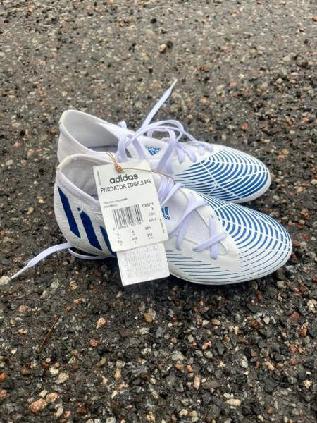 Adidas Predator Edge .3 -nappikset, koko 35 1/3 Turku - valokuva 1
