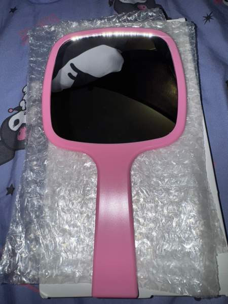 Sanrio Hello Kitty Peili ? Эспоо - изображение 3