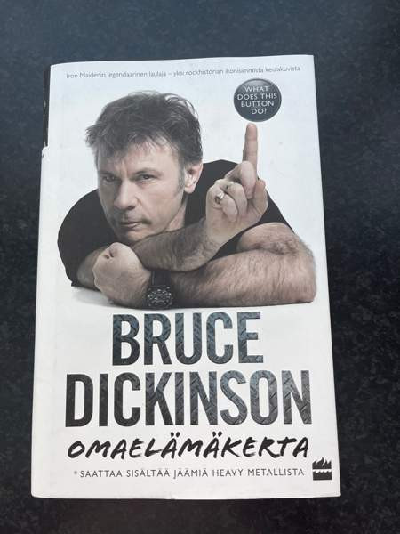 Bruce Dickinson kirja nimikirjoituksella Лохья - изображение 1