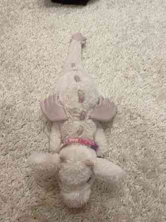 Top model lasten pehmolelu lohikäärme. Kiiltosilmäinen Pori