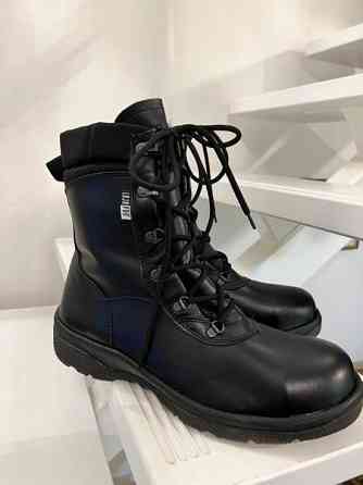 Upouudet miesten turvakengät Kangasala