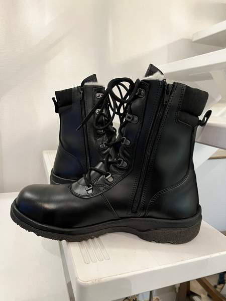 Upouudet miesten turvakengät Kangasala - photo 2