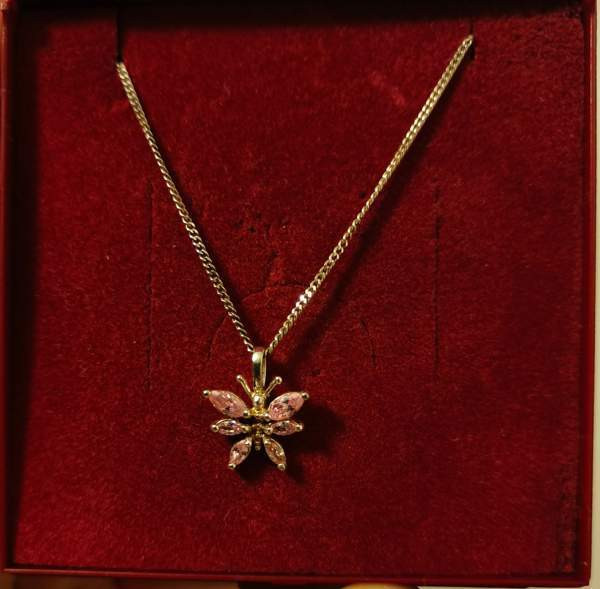 Perhonen kaulakoru -Tammer Kulta Laihia - valokuva 3