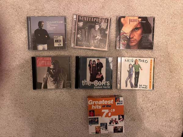 CD levyjä enimmäkseen suomalaista musiikkia Vantaa – foto 2