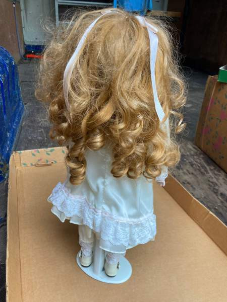 Posliini nukke Vihti - valokuva 2