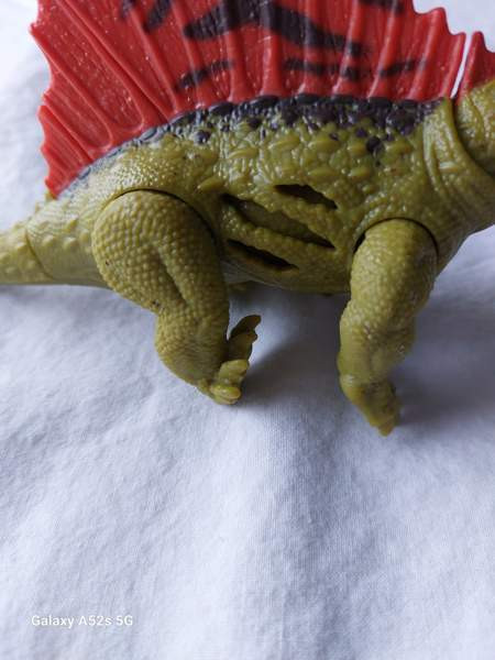 Jurassic World extreme damage Dimetrodon Äänekoski - изображение 6