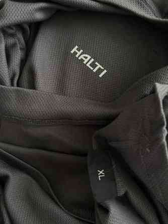 2kpl miesten urheilupaitaa Helsinki