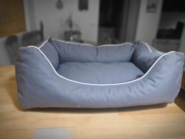 Myydään makuualusta pienelle koiralle tai pennulle, 50 cm× 65 cm. Joensuu – foto 1