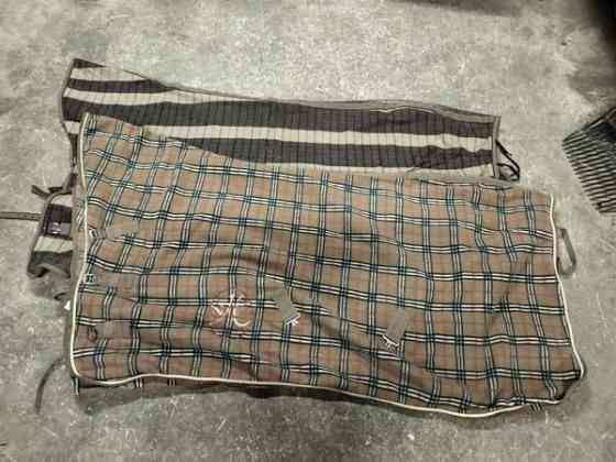 Myydään 125cm loimia (mm. Eskadron, Horse Comfort) edullisesti Kemiönsaari