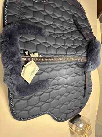 MATTES lampaankarva satulahuopa etu ja takakarvalla Kempele