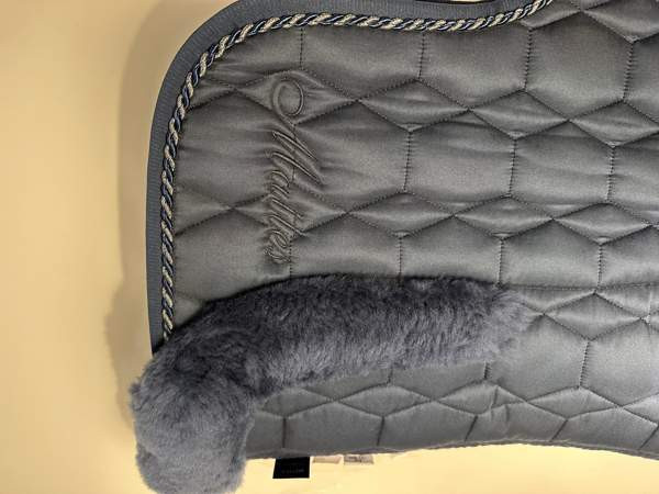 MATTES lampaankarva satulahuopa etu ja takakarvalla Kempele - photo 7