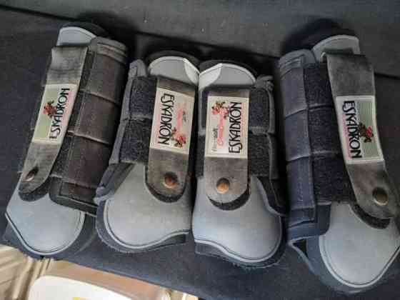 Eskadron flexisoft jännesuojat full Savonlinna