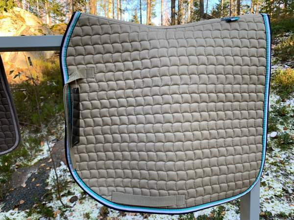 Eskadron satulahuopia ponille Siilinjärvi - valokuva 1