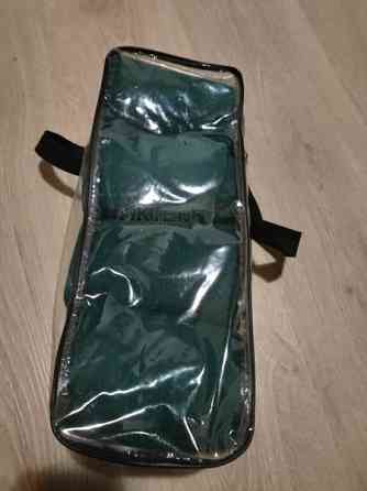 Ruskeat ja vihreät Fleece pitelit Lohja