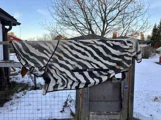 Bucas buzz-off loimi 145cm Seinaejoki