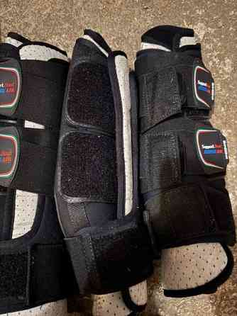 Zandona support boot air Mustasaari